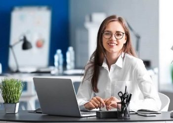 Quản trị văn phòng là bao gồm những gì?