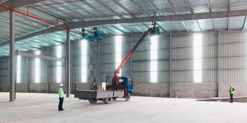 Giám sát an toàn công trình có quyền hạn và nghĩa vụ gì?