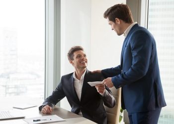 Lương net là một trong những cách thức thanh toán lương phổ biến