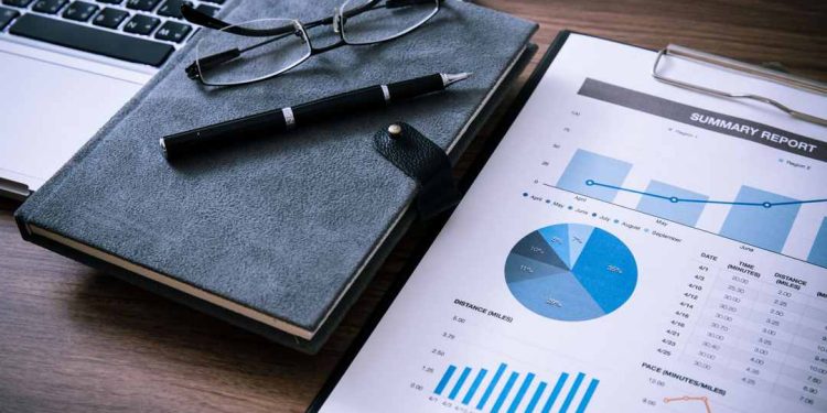 Doanh nghiệp nên cập nhật bảng lương thường xuyên