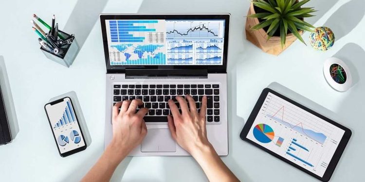 Xem xét các tính năng và so sánh với phần mềm khác
