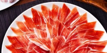 Mua đùi heo Iberico chính hãng tại Ruouak.com